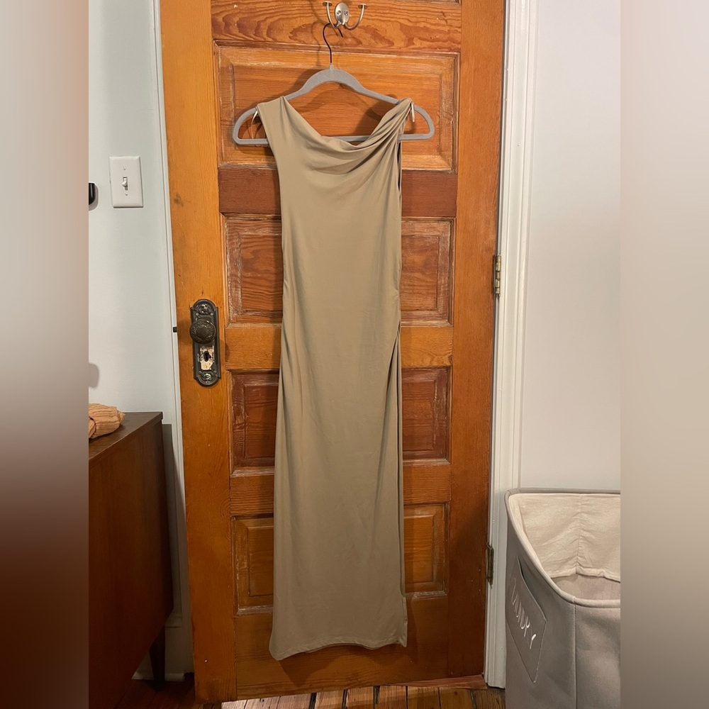 Pull&Bear Maxi Dress